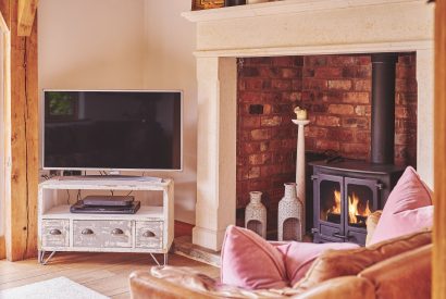 The living room at Apple Tree Cottage, Cotswolds