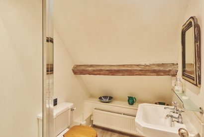 An en-suite at Withington Grange, Cotswolds 