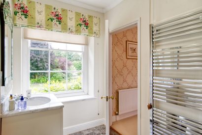 A bathroom at Hockham Grange, Norfolk Coast