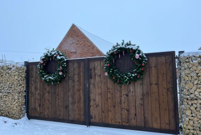 Christmas wreaths at Sherwood Lodge, Sherwood Forest