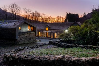 Exterior of Lomond House, Loch Lomond