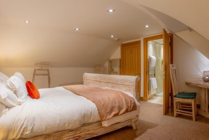 A double bedroom at Lomond House, Loch Lomond