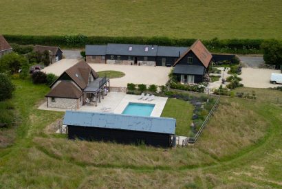 Overhead view of Bix Cottage, Chiltern Hills