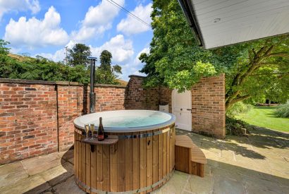 The private hot tub at Garden Cottage, Cheshire