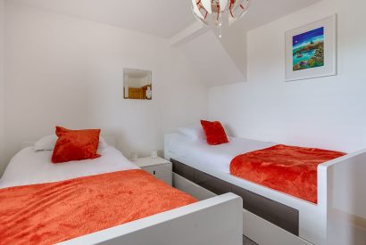 A bedroom at Ty Llewelyn, Llyn Peninsula