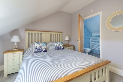 A bedroom at 1 Afon y Felin, Llyn Peninsula