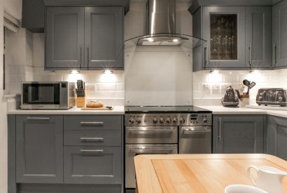 The kitchen at Springhill Cottage, Cotswolds