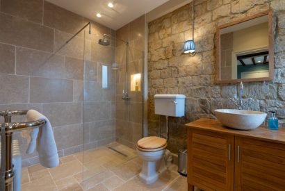 A bathroom at Bramble Cottage, Somerset