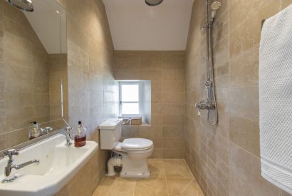 A bathroom at Elm Tree Cottage, Somerset