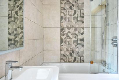 A bathroom at Ty Alwyn, Llyn Peninsula