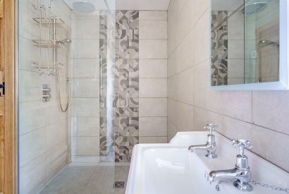 A bathroom at Ty Alwyn, Llyn Peninsula