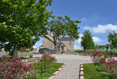 The exterior of Heatherglen House, Perthshire