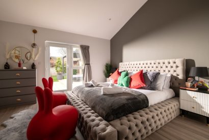 A king size bedroom at Sunset Retreat, Kent