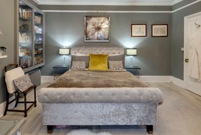 A double bedroom at Wye Valley Manor, Ross on Wye