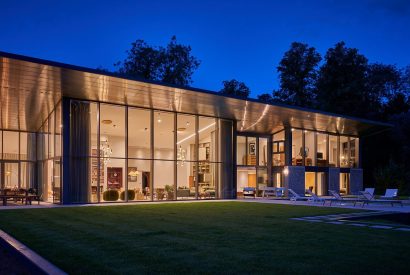 Evenings at Edgewater House, Hampshire