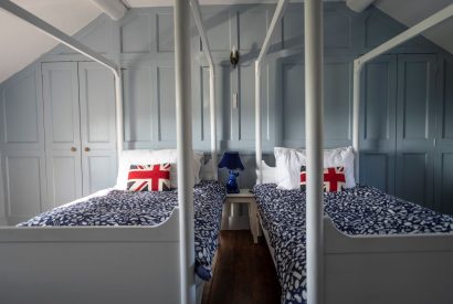 A twin bedroom at Mihangel House, Denbighshire 