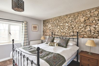 A bedroom at Blackdown Cottage, Devon