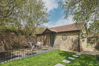The exterior of Harcombe Cottage, Devon
