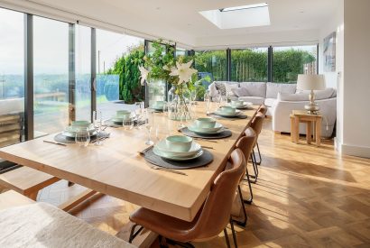 Dining/seating area at Groeslon, Anglesey 