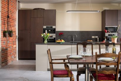 The kitchen diner at Grange Cottage, Bursledon, Hampshire