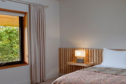 The king size bedroom at Amberwood Lodge, Hereforshire 