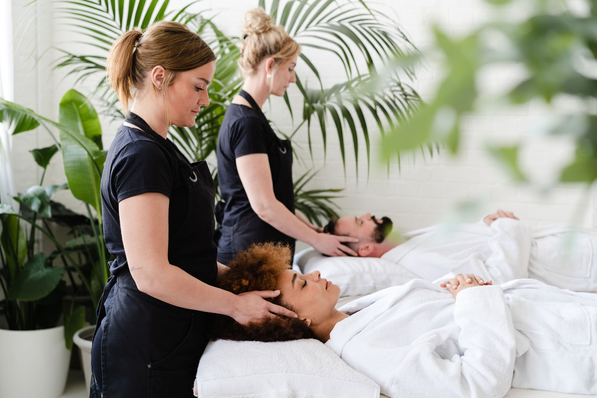 Glo Couples Massage