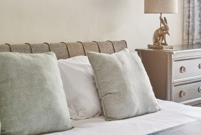 A bedroom at Crooked Cottage, Cotswolds