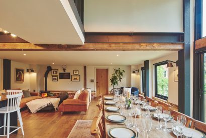 The dining table at The Barnstay, Hampshire