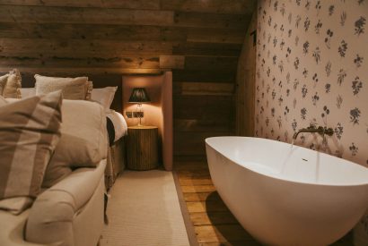The free standing bath at Thyme Pyggy, North Wessex Downs 
