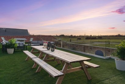 Outdoor dining at Bright House, Chapmanslade, Wiltshire