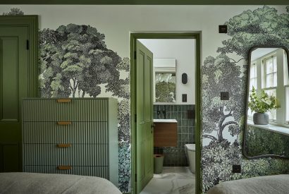 Twin bedroom at Copeland House, Lake District