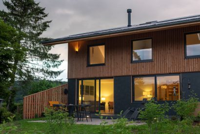 The exterior of Cedar Lodge, Herefordshire