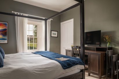 A super king sized bedroom at Quarter House, Scottish Borders