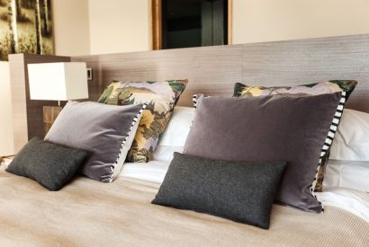 A king sized bedroom at Lake View Lodge, Lake District