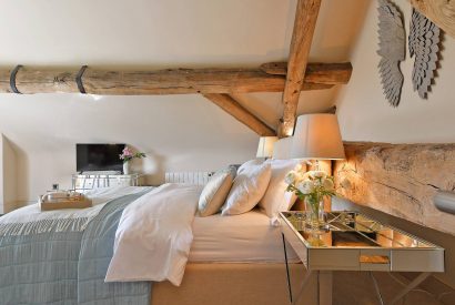 The bedroom at Horseshoe House, Peak District