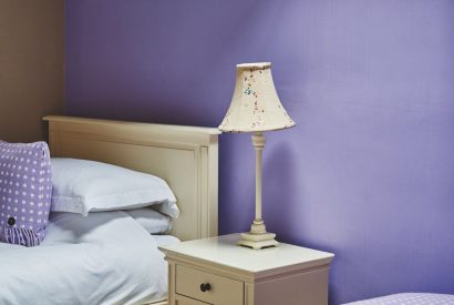 A single bed at Green Pastures Cottage, Peak District