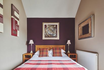 A bedroom at Buttermilk Barn, Peak District