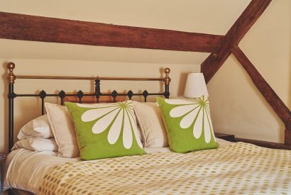 A double bedroom at Woodpecker Loft, Peak District