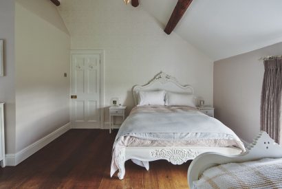 A double bedroom at Heron House, Peak District
