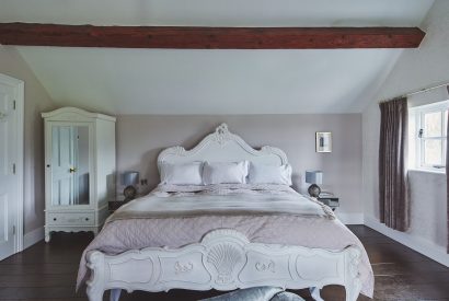 A double bedroom at Heron House, Peak District