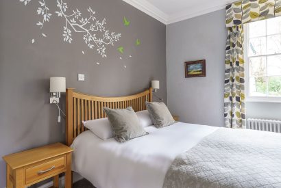 A bedroom at Plas Efailnewydd, Llyn Peninsula