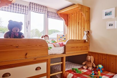 A children's bedroom at Fern House, Devon