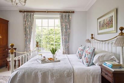 A double bedroom at Georgian House, Devon