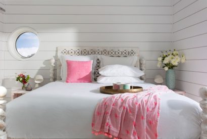 A double bedroom at Duna, Cornwall