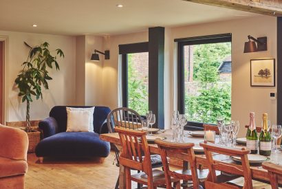 The dining and living space at The Barnstay, Hampshire