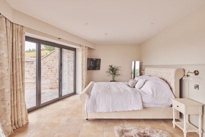 A bedroom at Upper Tumble Cottage, Shropshire Hills