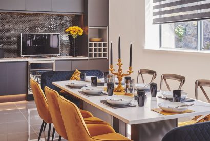 The dining table at Reservoir View, Somerset