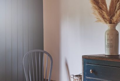 The living room at Farmstay Retreat, Hampshire