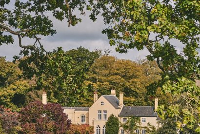 The exterior of Roupel Hall, Devon