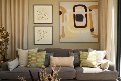 The living room at Lakeside Manor, Cotswolds